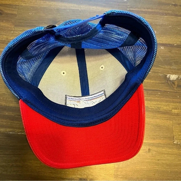 Patagonia Mesh SnapBack Hats - Picture 5 of 10